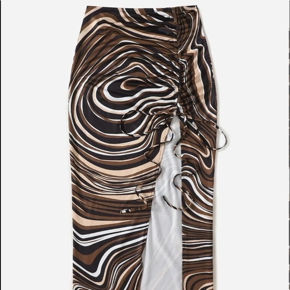 Dresses & Skirts - MIDI Skirt